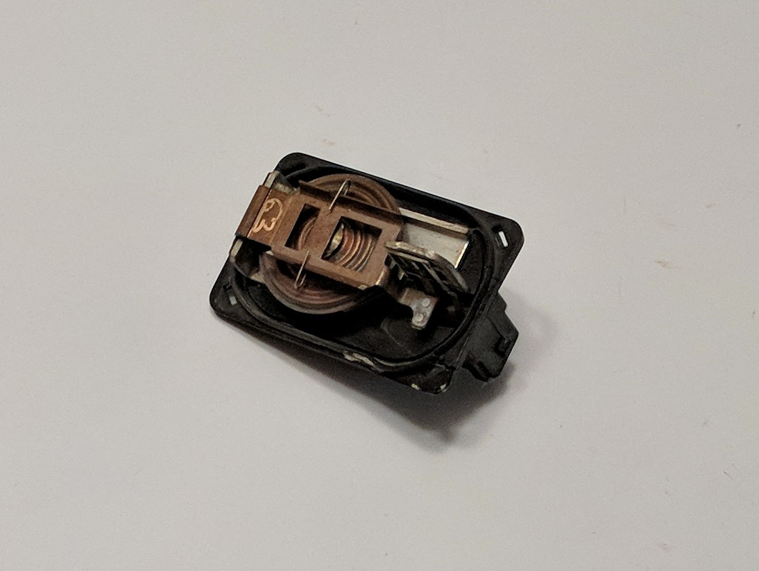 Specific Flaw(s):Dome cover is missing